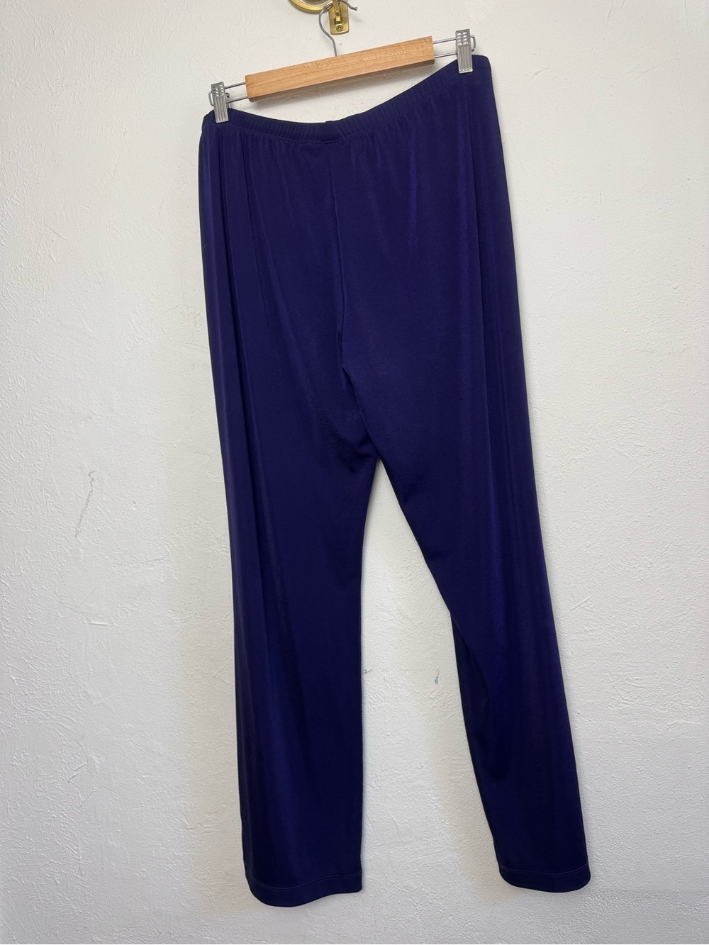 CHICOS Easywear Gorgeous Deep Indigo Purple Pants - Picture 4 of 8